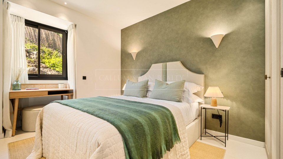Nueva Andalucia, Villa élégante de style méditerranéen dans la vallée de golf de Nueva Andalucía
