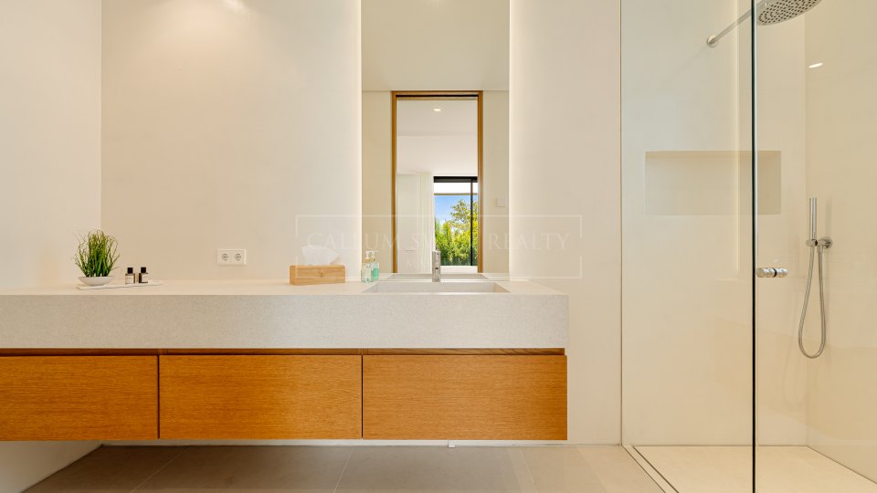 San Pedro de Alcantara, Villa contemporánea de lujo en Guadalmina Alta