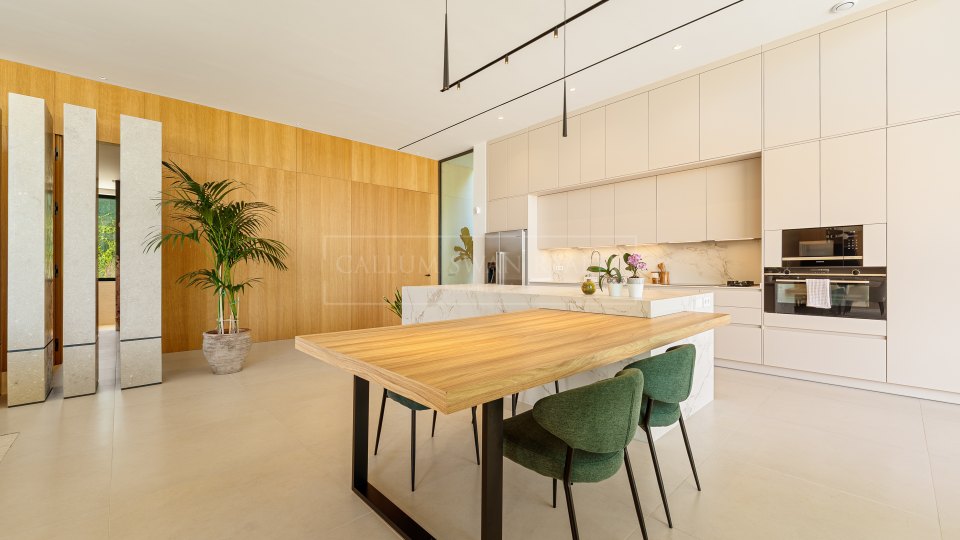 San Pedro de Alcantara, Villa contemporánea de lujo en Guadalmina Alta