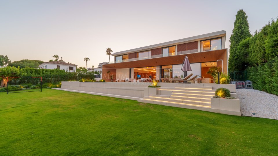 Villa contemporaine de luxe à vendre à Guadalmina Alta