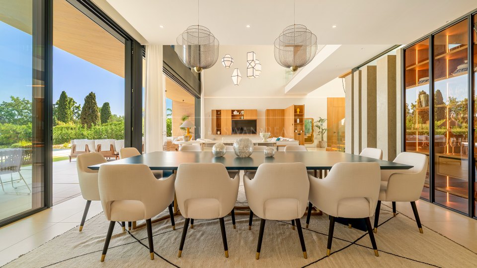 San Pedro de Alcantara, Villa contemporánea de lujo en Guadalmina Alta
