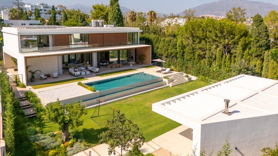 San Pedro de Alcantara, Villa contemporánea de lujo en Guadalmina Alta