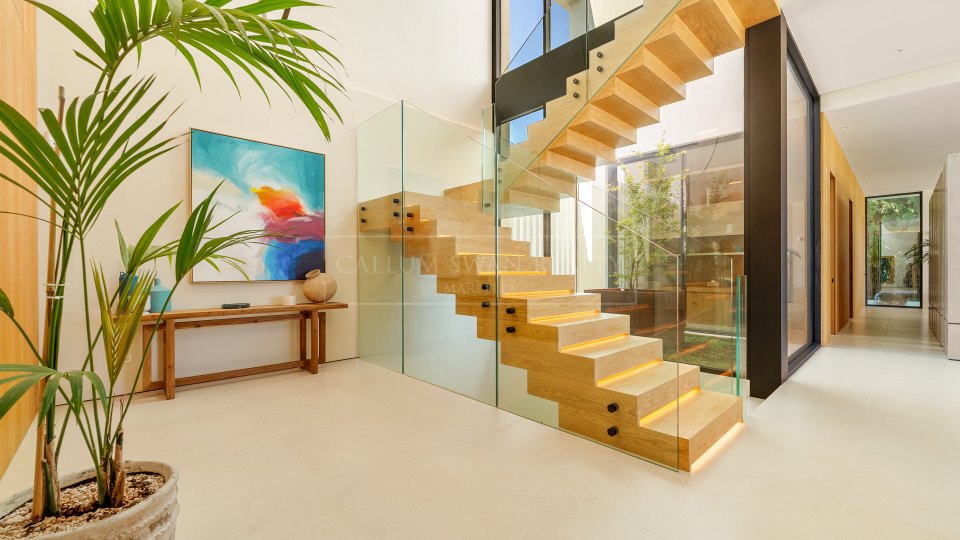 San Pedro de Alcantara, Villa contemporánea de lujo en Guadalmina Alta