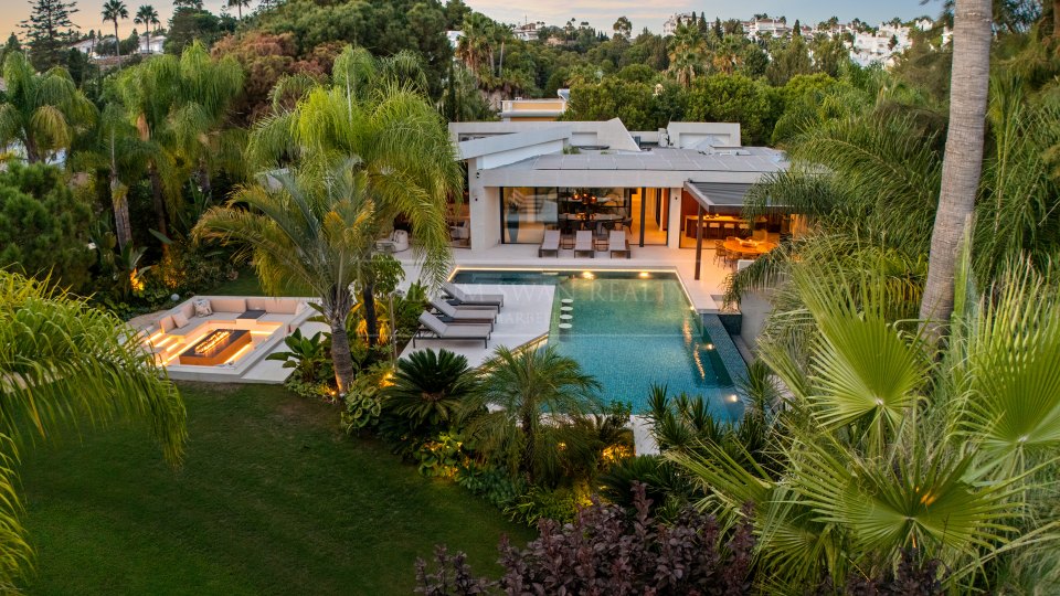 Marbella East, Private Contemporary Villa for Sale in Las Chapas, Marbella