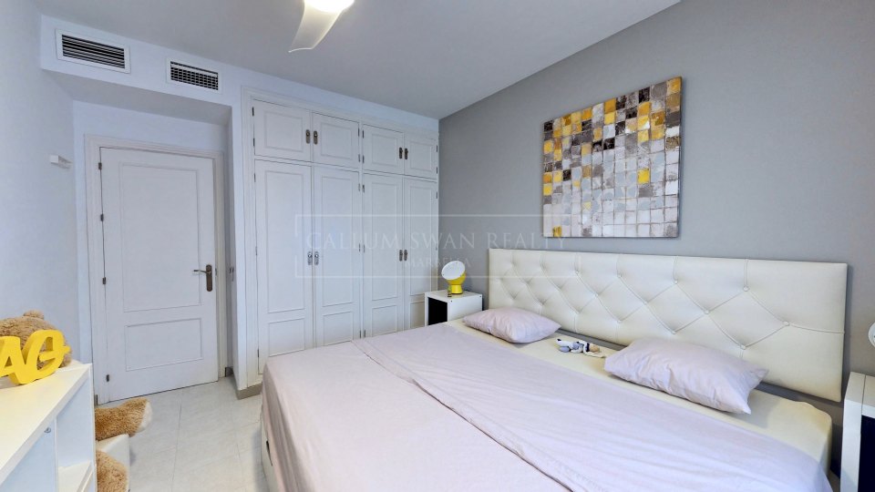 Nueva Andalucia, Amplia villa con potencial de renovación en venta en Nueva Andalucía, Marbella