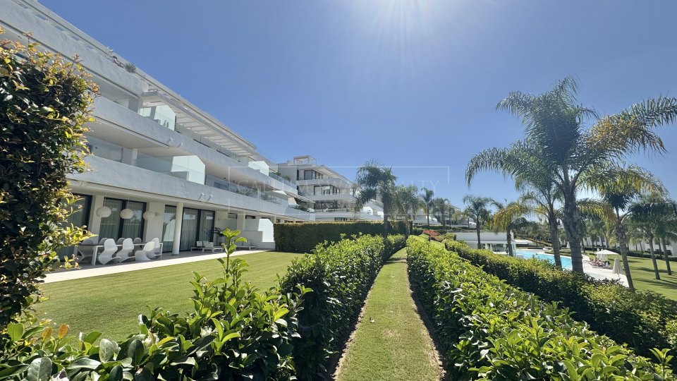 Contemporary Luxury Duplex for sale, walking distance to the golf course