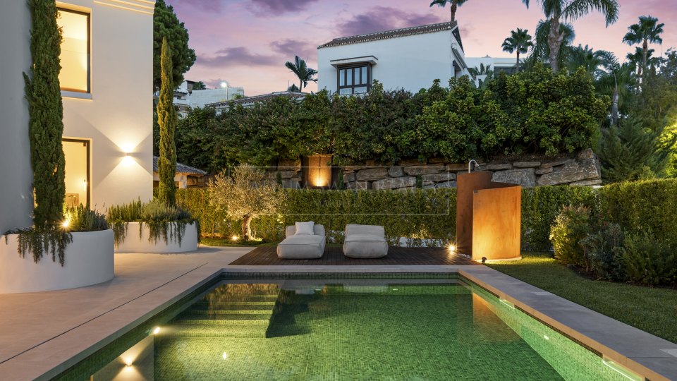 Benahavis, Villa contemporánea en venta en La Alquería, Benahavís