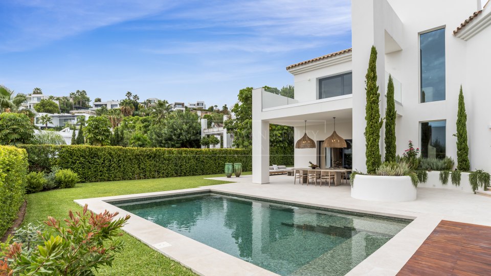 Benahavis, Villa contemporánea en venta en La Alquería, Benahavís