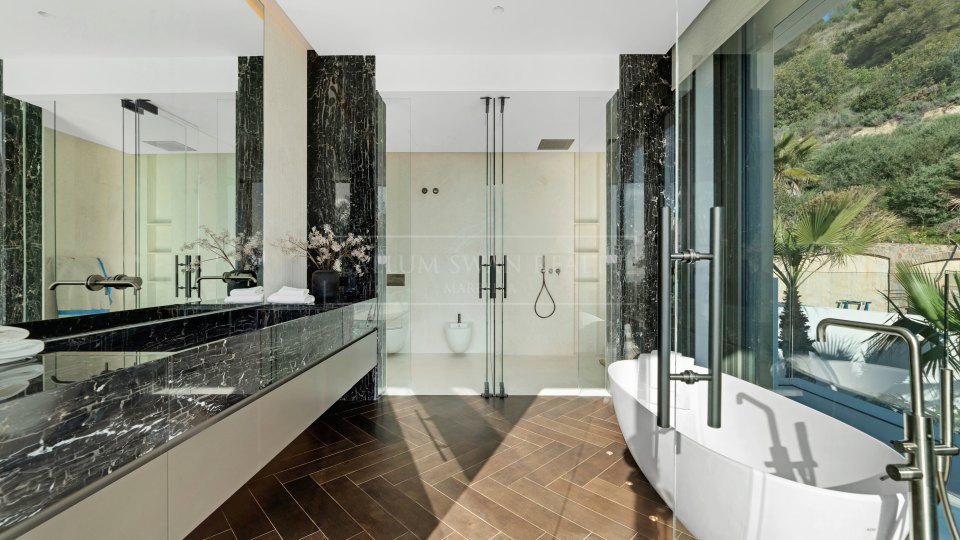 Marbella Golden Mile, Villa contemporánea con vistas al mar en Cascada de Camoján, Marbella