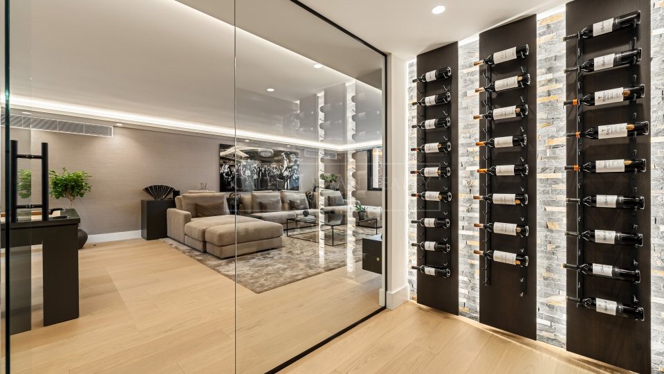 Marbella Golden Mile, Villa andalouse rénovée à Rocío de Nagüeles, sur la Golden Mile de Marbella