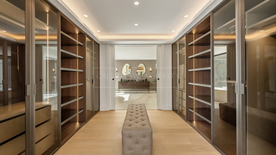 Marbella Golden Mile, Villa andalouse rénovée à Rocío de Nagüeles, sur la Golden Mile de Marbella