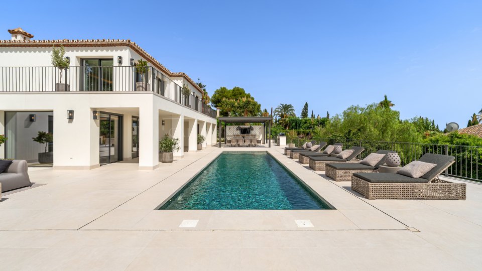 Marbella Golden Mile, Villa andalouse rénovée à Rocío de Nagüeles, sur la Golden Mile de Marbella