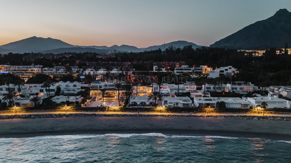 Marbella Golden Mile, Luxury Beachfront Home on Marbella’s Golden Mile