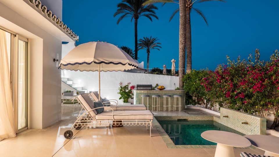 Marbella Golden Mile, Luxury Beachfront Home on Marbella’s Golden Mile