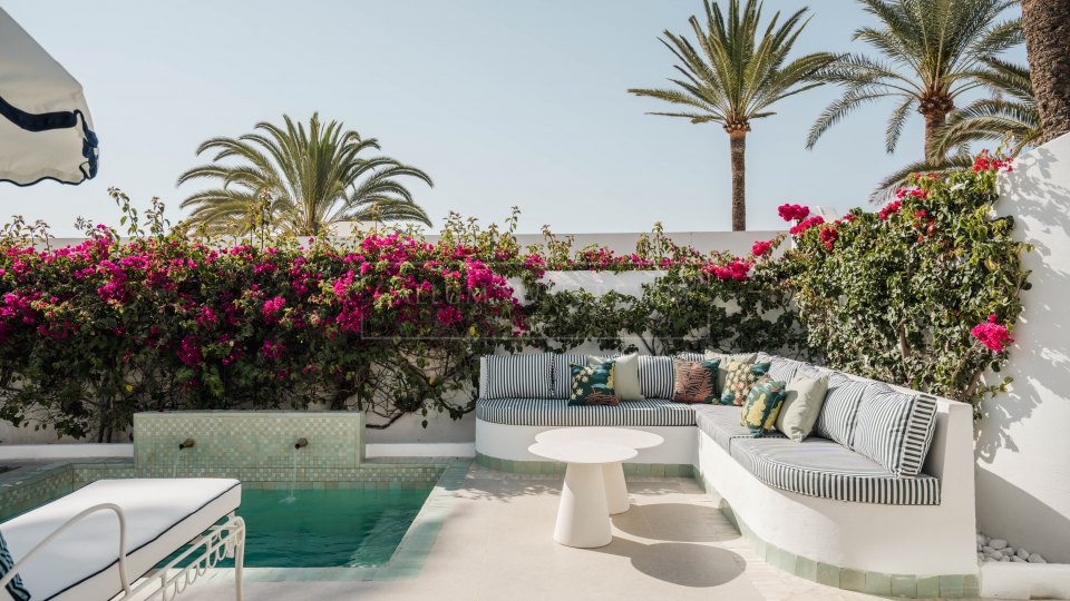 Marbella Golden Mile, Luxury Beachfront Home on Marbella’s Golden Mile