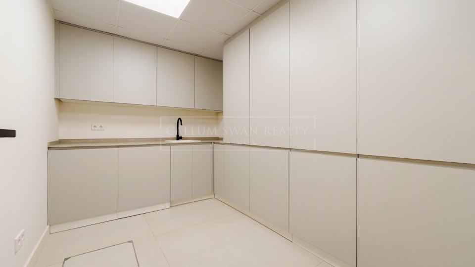 San Pedro de Alcantara, Villa familiar en venta cerca de la playa y del golf en Linda Vista Baja, San Pedro de Alcántara