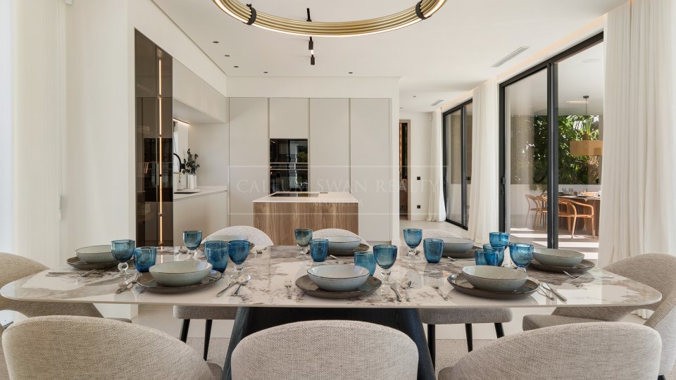 San Pedro de Alcantara, Villa familiar en venta cerca de la playa y del golf en Linda Vista Baja, San Pedro de Alcántara