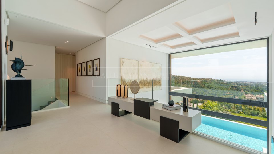 Benahavis, Elegante villa moderna con vista al valle en Lomas de La Quinta, Benahavís