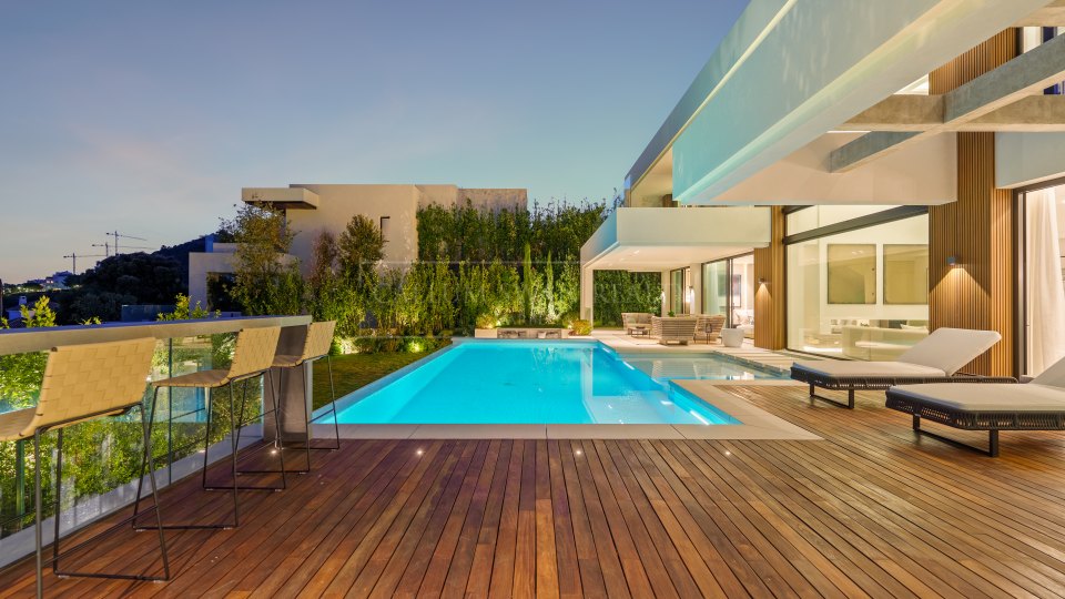 Benahavis, Elegante villa moderna con vista al valle en Lomas de La Quinta, Benahavís