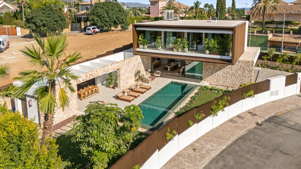 Marbella Golden Mile, Villa élégante à vendre à Lomas de Marbella Club, Golden Mile