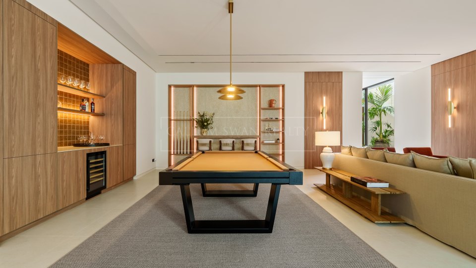 Marbella Golden Mile, Villa élégante à vendre à Lomas de Marbella Club, Golden Mile