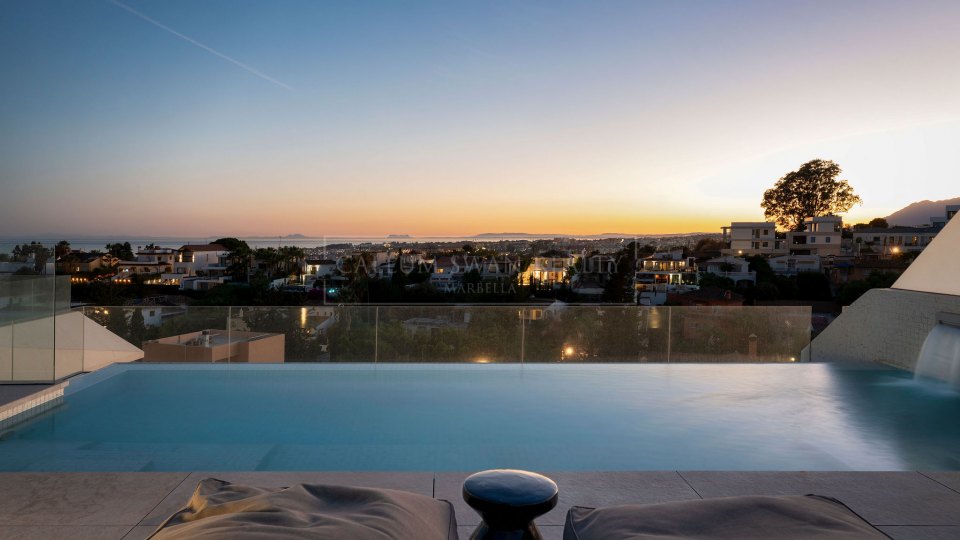 Nueva Andalucia, Villa contemporánea con vistas panorámicas en venta en el Valle del Golf de Marbella