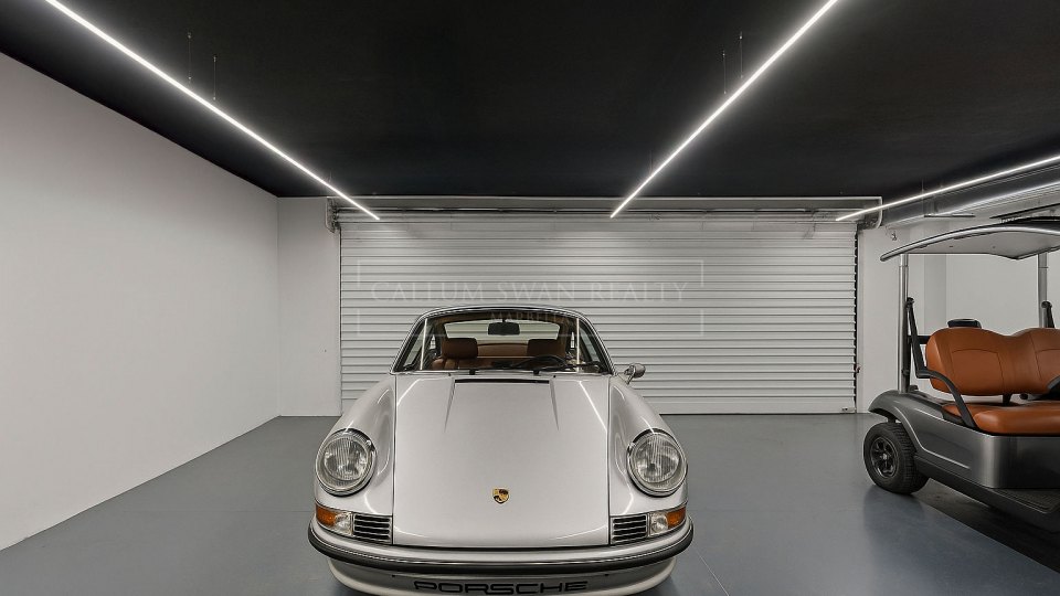 Nueva Andalucia, Villa contemporánea con vistas panorámicas en venta en el Valle del Golf de Marbella