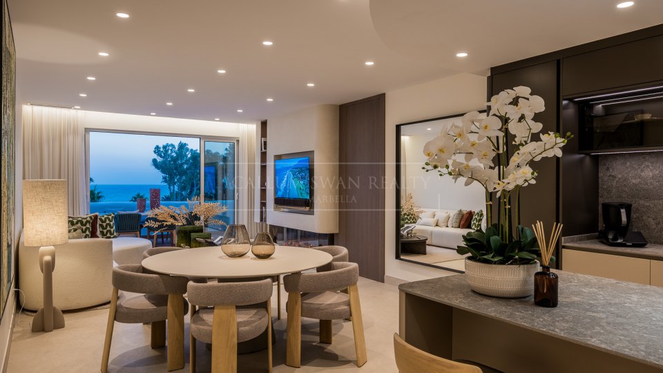 Estepona, Penthouse de luxe en bord de mer avec vue sur la mer à Bahía del Velerín, Estepona
