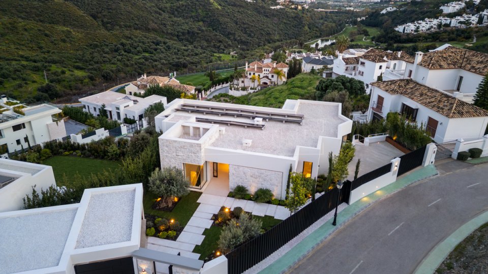 Benahavis, Villa Moderna en Venta en Lomas de la Quinta, Benahavis