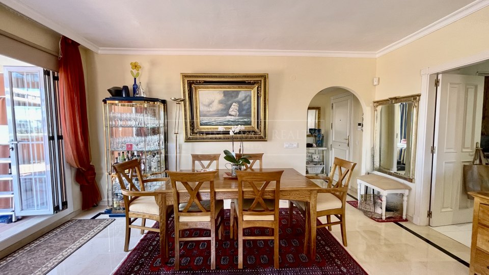 Nueva Andalucia, Ático Dúplex en Venta en Andalucía Alta - Vistas al Mar y a la Montaña en Nueva Andalucía