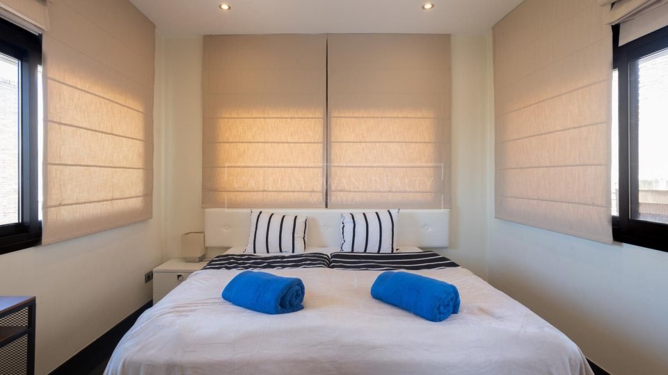 Estepona, Penthouse duplex en bord de mer sur la Nouvelle Mille d'Or