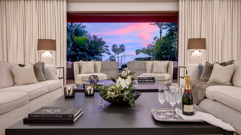 Marbella Golden Mile, Prime Beachfront Villa on Marbella’s Golden Mile