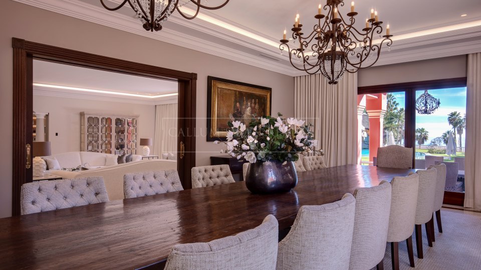 Marbella Golden Mile, Prime Beachfront Villa on Marbella’s Golden Mile