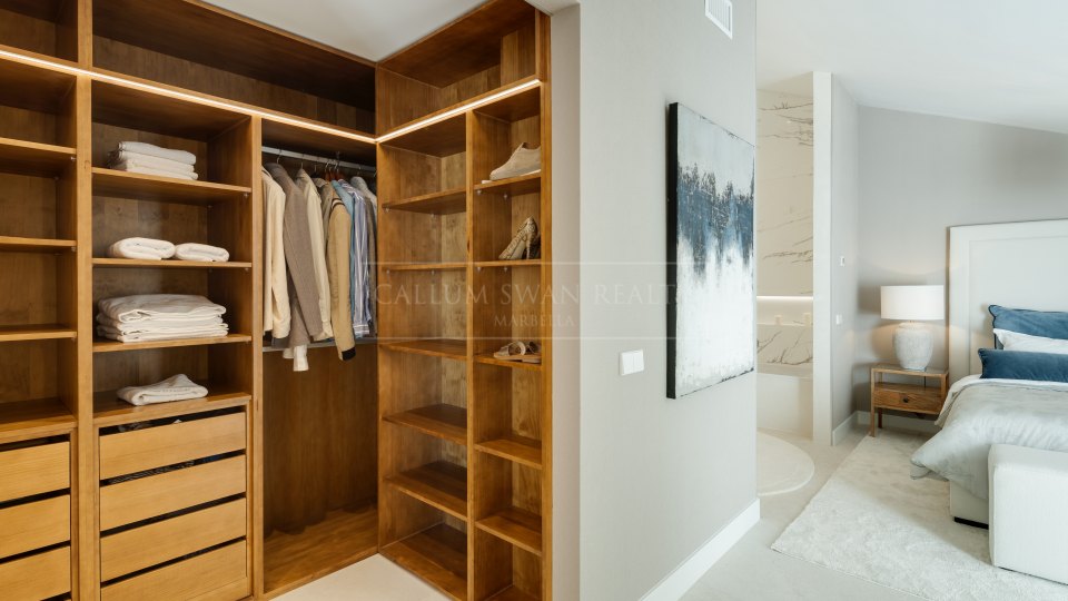 Marbella Golden Mile, Charmant duplex penthouse à vendre sur la Mille d’Or