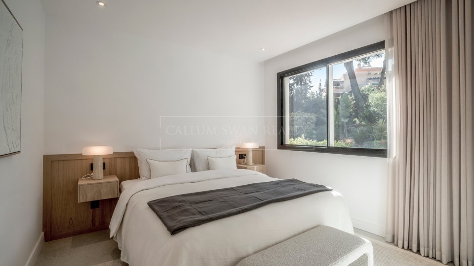 Marbella Golden Mile, Precioso apartamento en planta baja en Altos Reales
