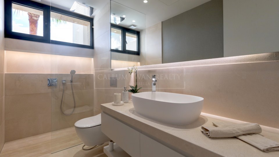 Marbella Golden Mile, Maison de luxe contemporaine à vendre à Lomas del Virrey, Golden Mile
