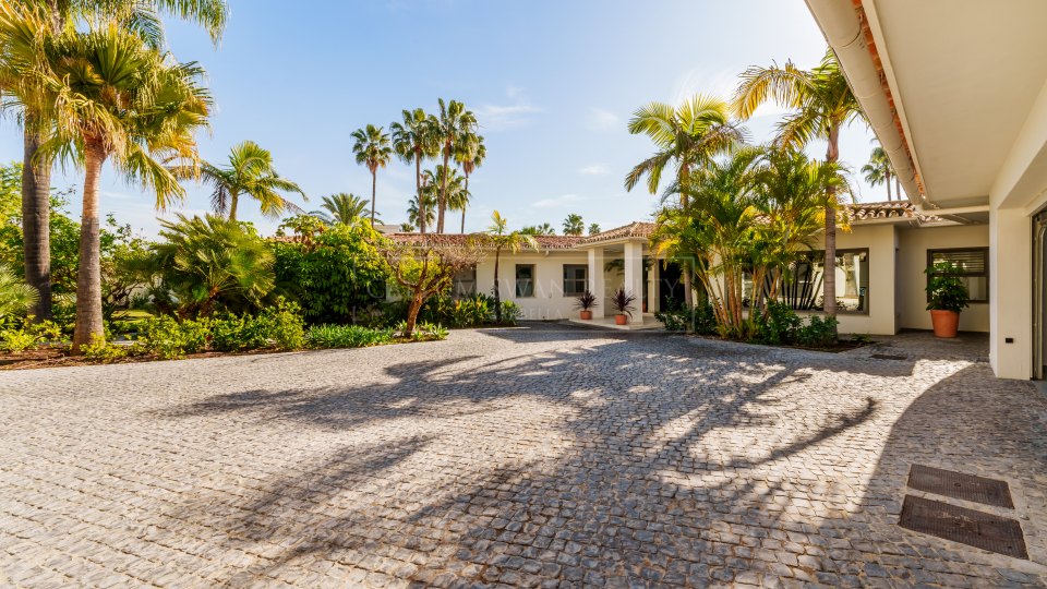 Nueva Andalucia, Elegante villa lujo de una sola planta en La Cerquilla