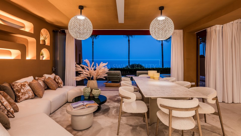 Estepona, Beachfront Apartment in Los Granados del Mar with Private Pool & Sea Views