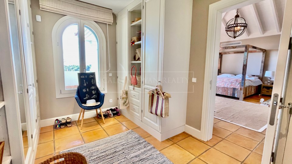 Marbella Golden Mile, Luxury Villa in Cascada de Camojan, Marbella Golden Mile
