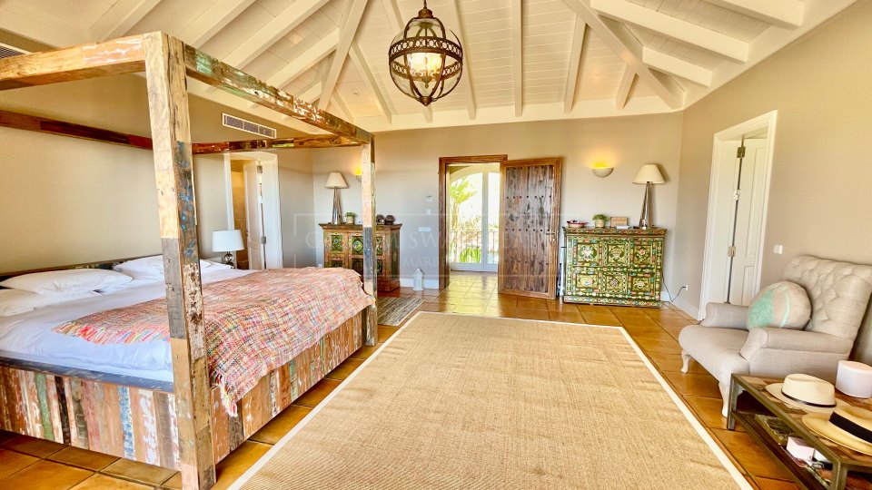 Marbella Golden Mile, Luxury Villa in Cascada de Camojan, Marbella Golden Mile