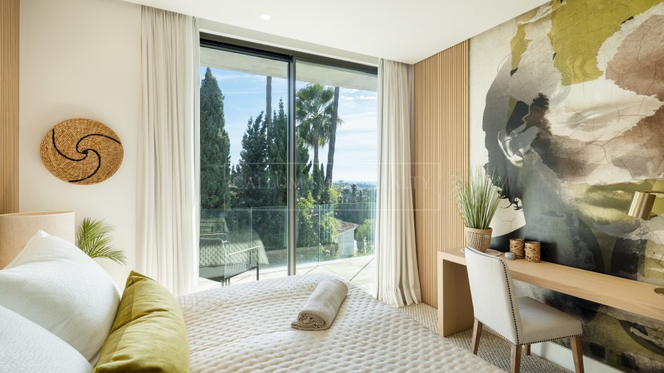 Benahavis, Villa con impresionantes vistas al mar en urbanización cerrada en La Quinta