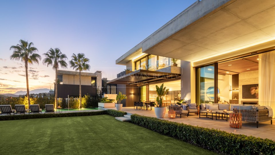Benahavis, Villa con impresionantes vistas al mar en urbanización cerrada en La Quinta