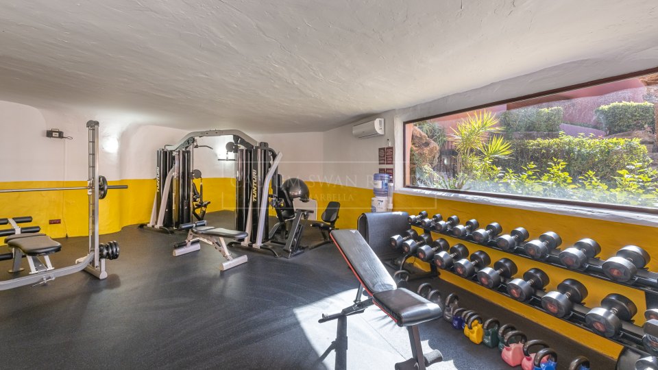Estepona, Penthouse spacieux en bord de mer à Cabo Bermejo, Estepona