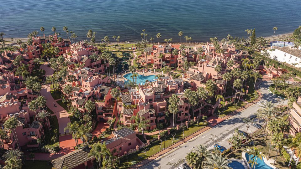 Estepona, Penthouse spacieux en bord de mer à Cabo Bermejo, Estepona
