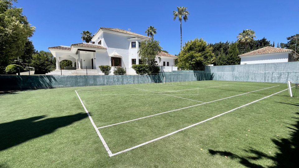 Villa à vendre à Guadalmina Baja, San Pedro de Alcantara