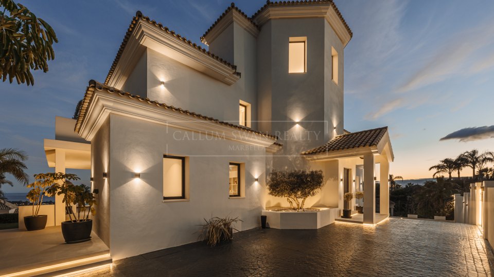 Benahavis, Impressive Mansion with Panoramic Sea Views in Los Flamingos, Benahavís
