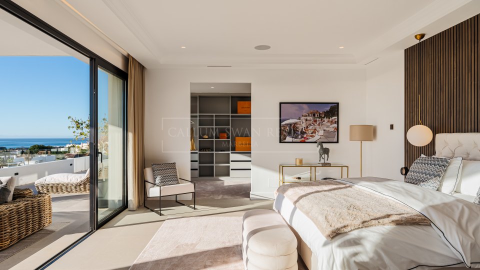 Benahavis, Impressive Mansion with Panoramic Sea Views in Los Flamingos, Benahavís