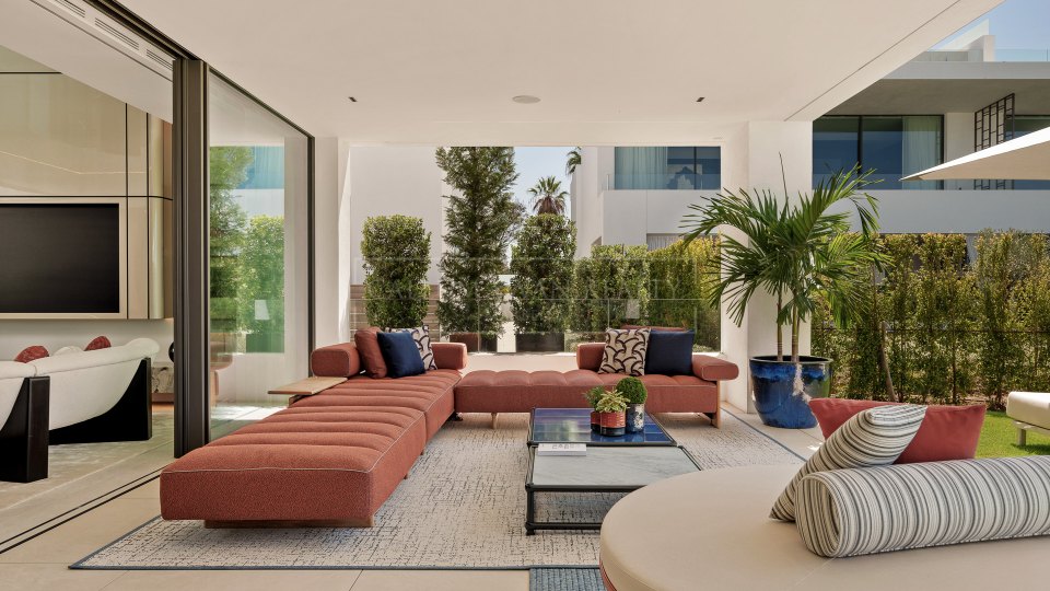 Marbella Golden Mile, Casa pareada a estrenar en una nueva comunidad de la Milla de Oro