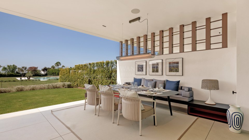Marbella Golden Mile, Casa pareada a estrenar en una nueva comunidad de la Milla de Oro