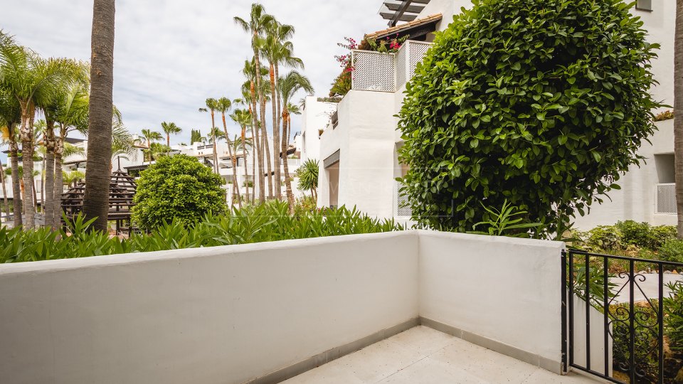 Marbella Golden Mile, Marina Puente Romano, appartement contemporain à vendre